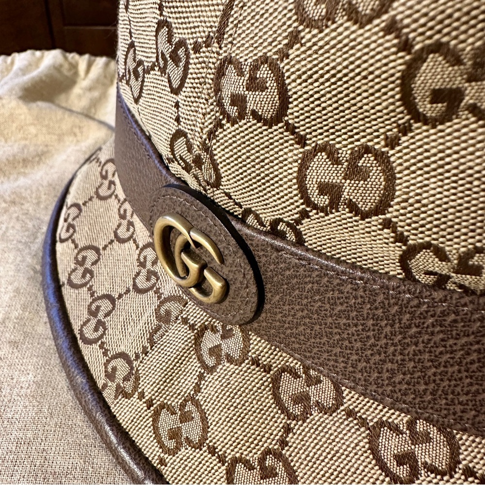 Authentic Gucci Gg Canvas Bucket Hat - Unisex - image 3